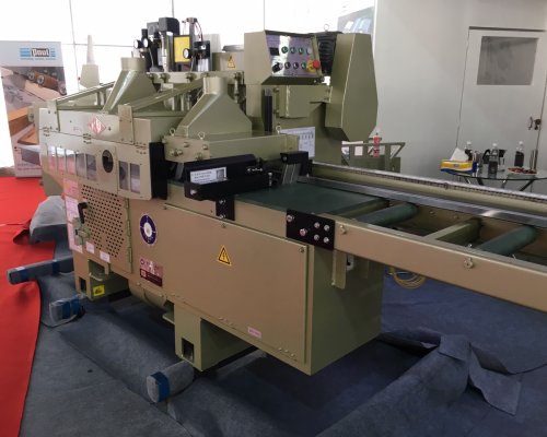 Máy cưa nhiều lưỡi